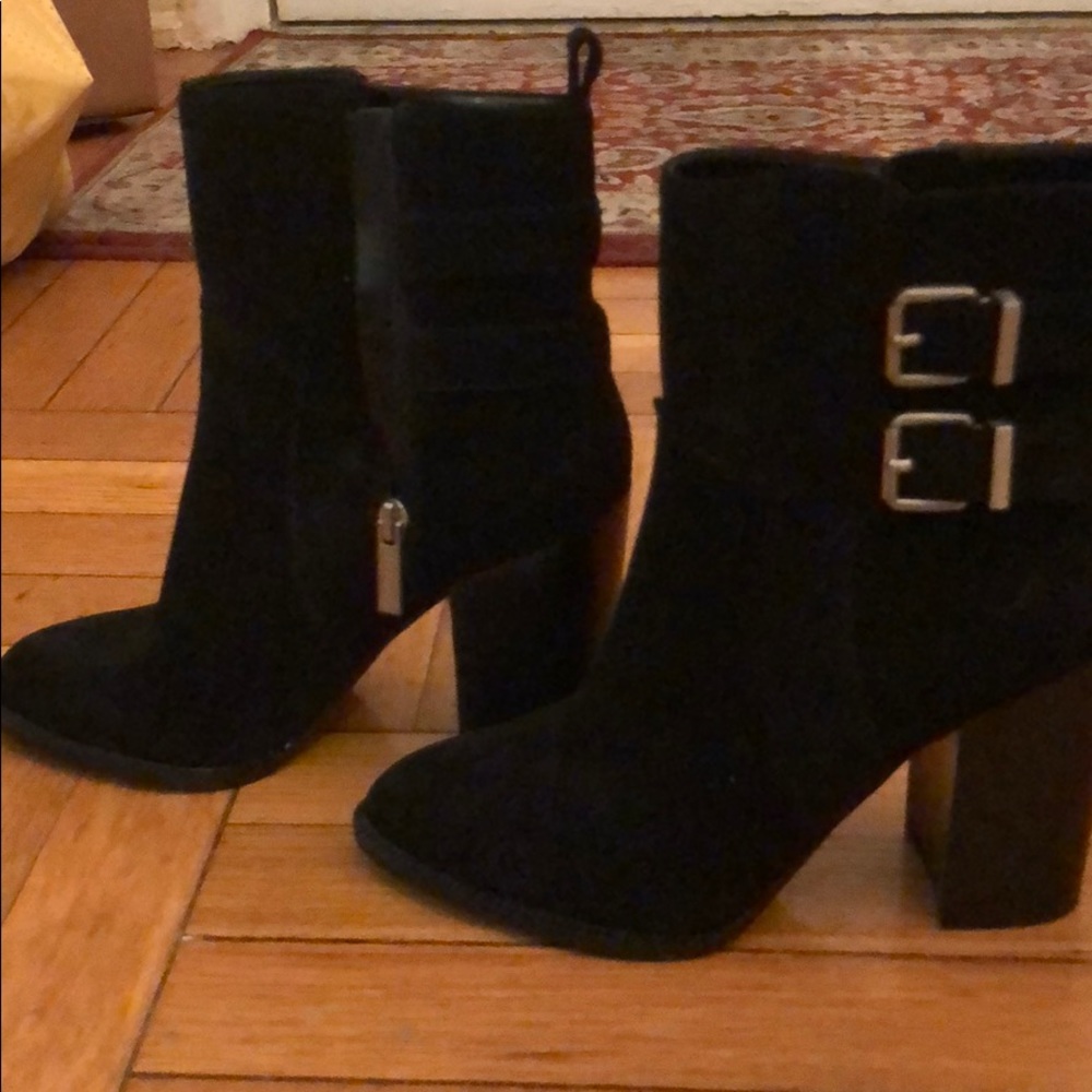 Bcbg booties